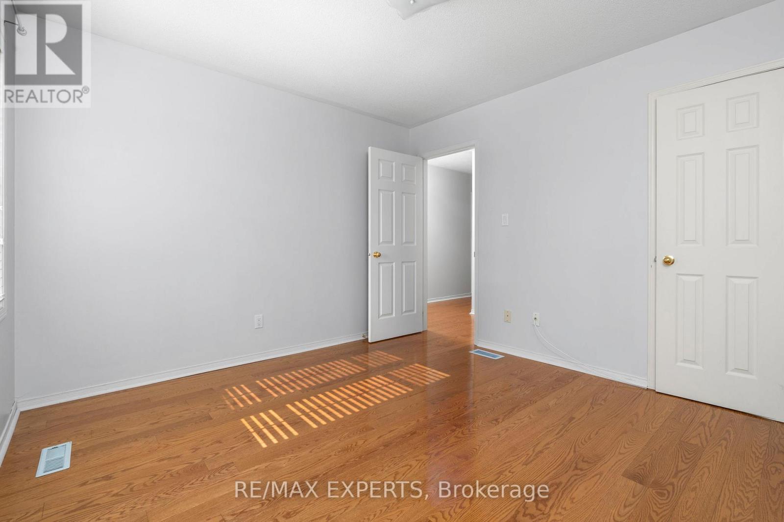 31 Monteith Crescent, Vaughan (Maple), Ontario  L6A 3M7 - Photo 25 - N13120854