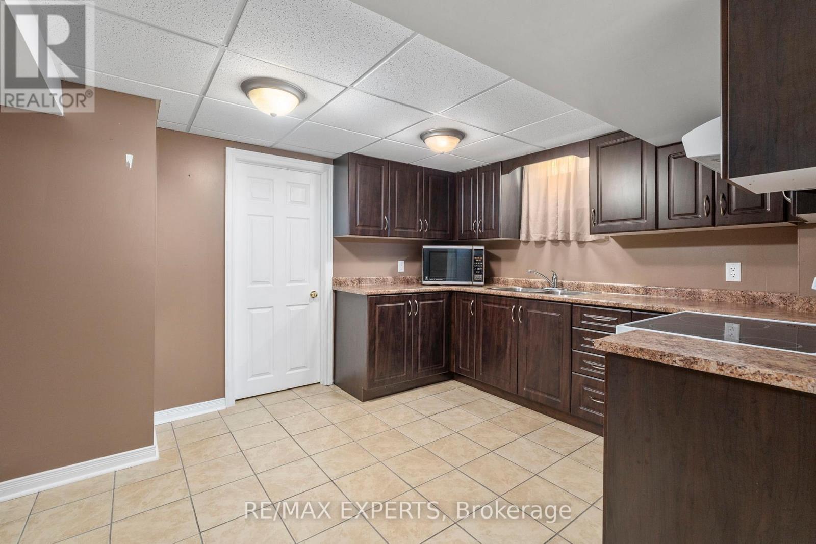 31 Monteith Crescent, Vaughan (Maple), Ontario  L6A 3M7 - Photo 40 - N13120854