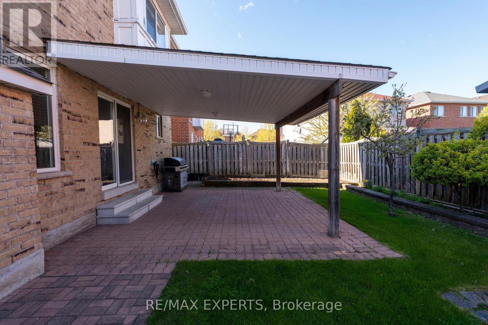 31 Monteith Crescent, Vaughan (Maple), Ontario  L6A 3M7 - Photo 47 - N13120854