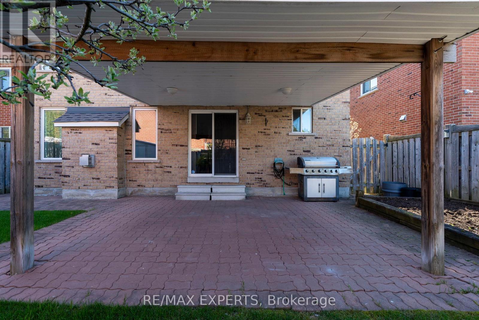 31 Monteith Crescent, Vaughan (Maple), Ontario  L6A 3M7 - Photo 48 - N13120854
