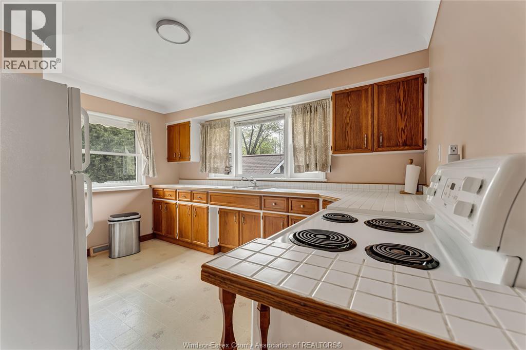 5505 Malden Road, Windsor, Ontario  N9E 3W1 - Photo 11 - 26010985