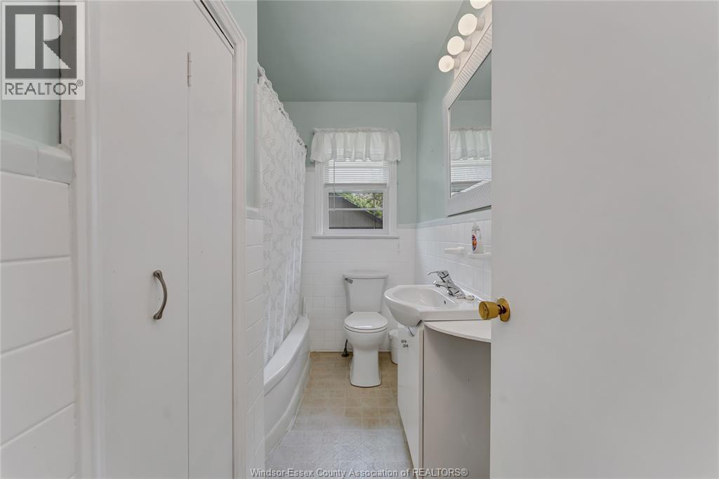 5505 Malden Road, Windsor, Ontario  N9E 3W1 - Photo 17 - 26010985