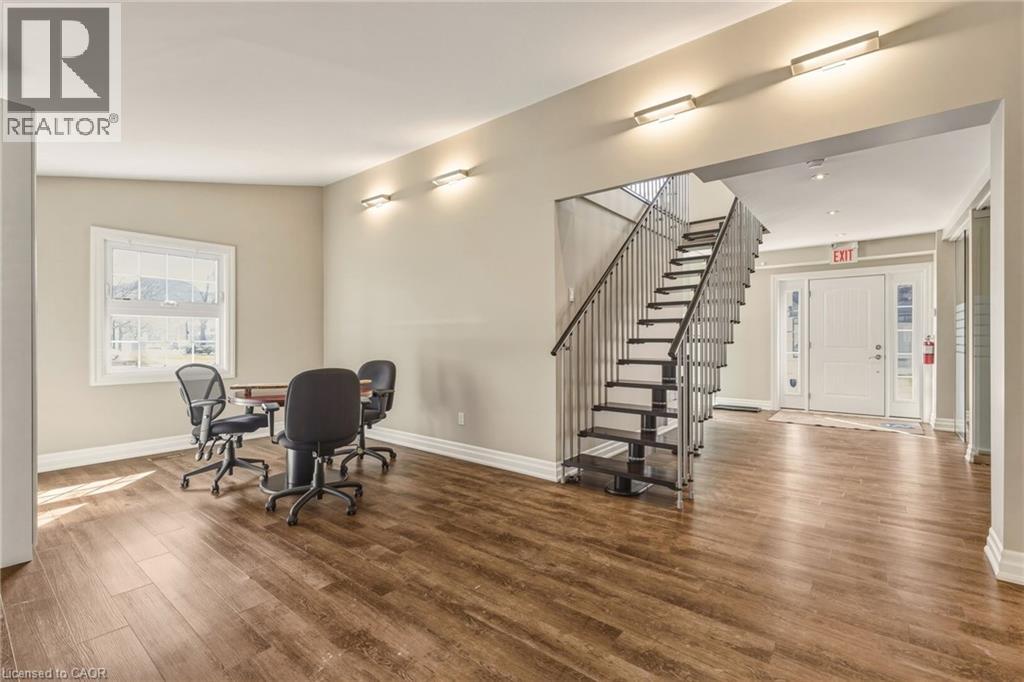 497 Elizabeth Street, Burlington, Ontario  L7R 2M4 - Photo 15 - 40829081