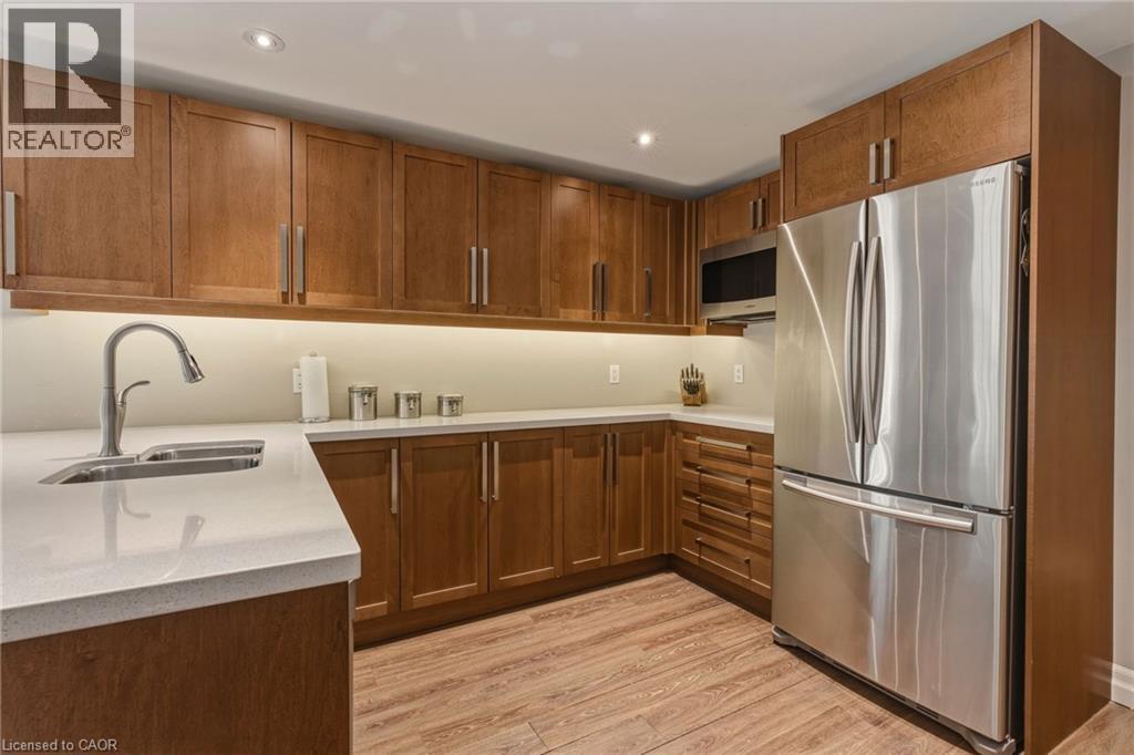497 Elizabeth Street, Burlington, Ontario  L7R 2M4 - Photo 24 - 40829081