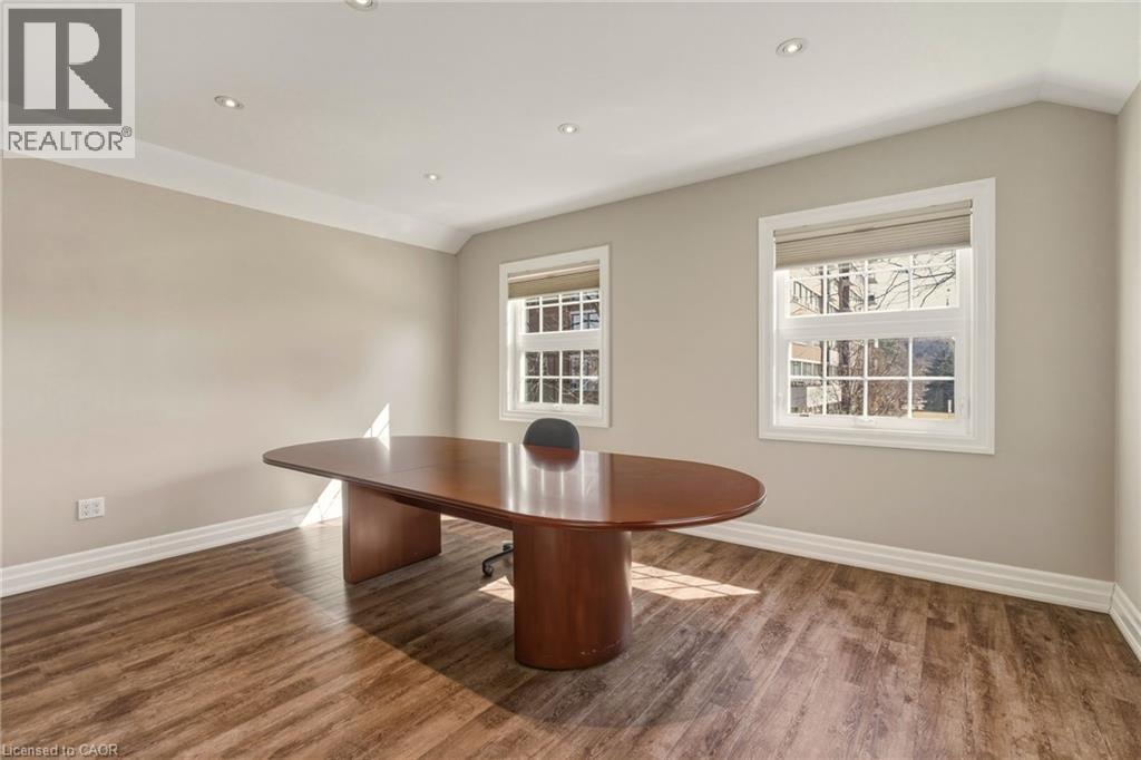 497 Elizabeth Street, Burlington, Ontario  L7R 2M4 - Photo 33 - 40829081