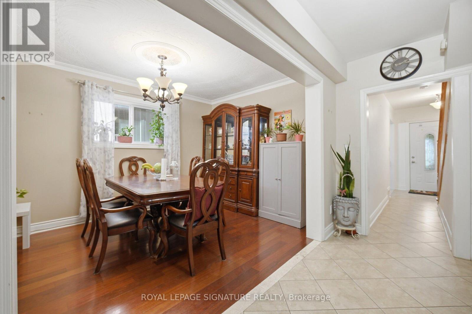 1 - 2000 Dufferin Street, Toronto, Ontario  M6E 3R2 - Photo 12 - W13120758