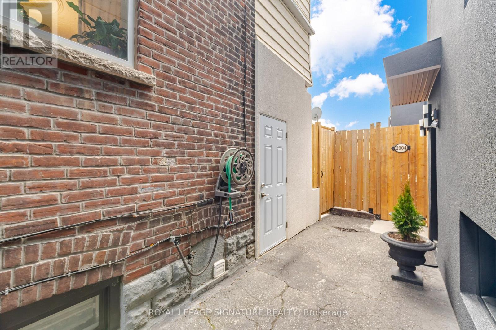1 - 2000 Dufferin Street, Toronto, Ontario  M6E 3R2 - Photo 29 - W13120758