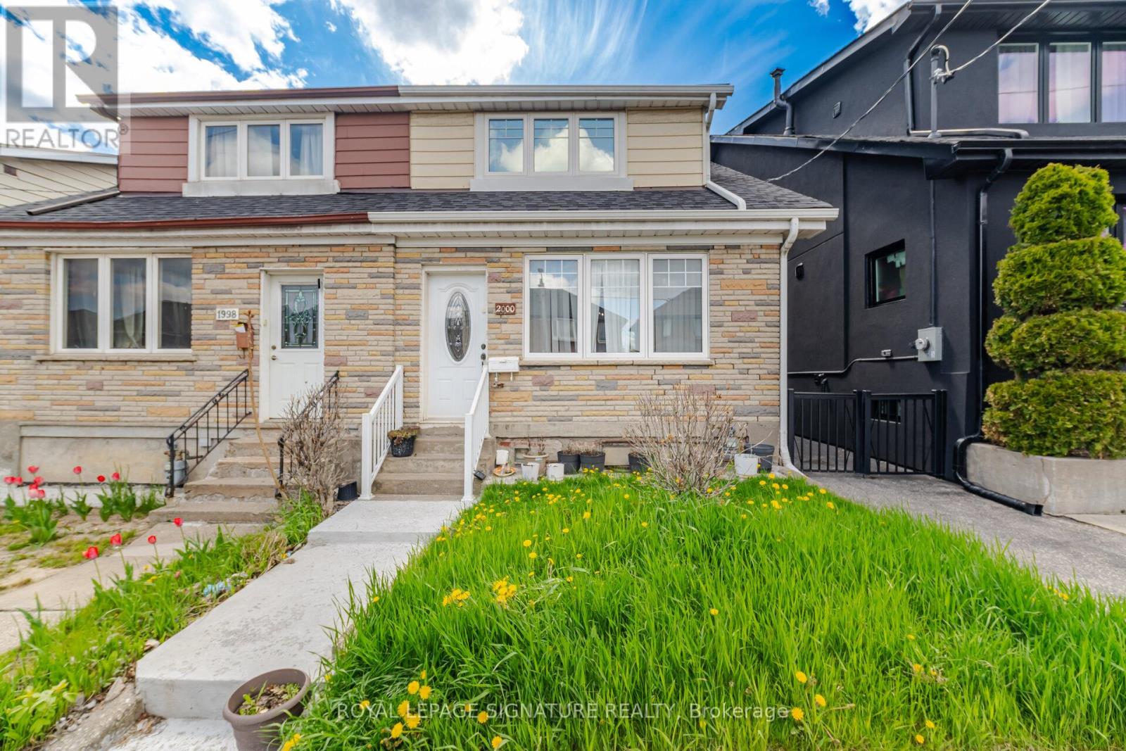 1 - 2000 Dufferin Street, Toronto, Ontario  M6E 3R2 - Photo 3 - W13120758