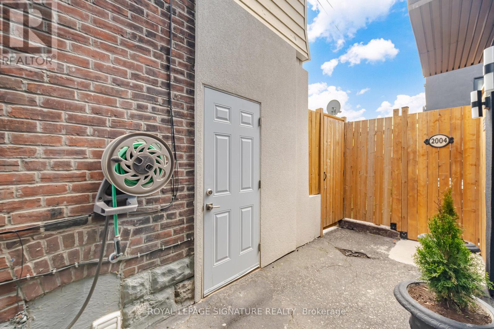 1 - 2000 Dufferin Street, Toronto, Ontario  M6E 3R2 - Photo 30 - W13120758