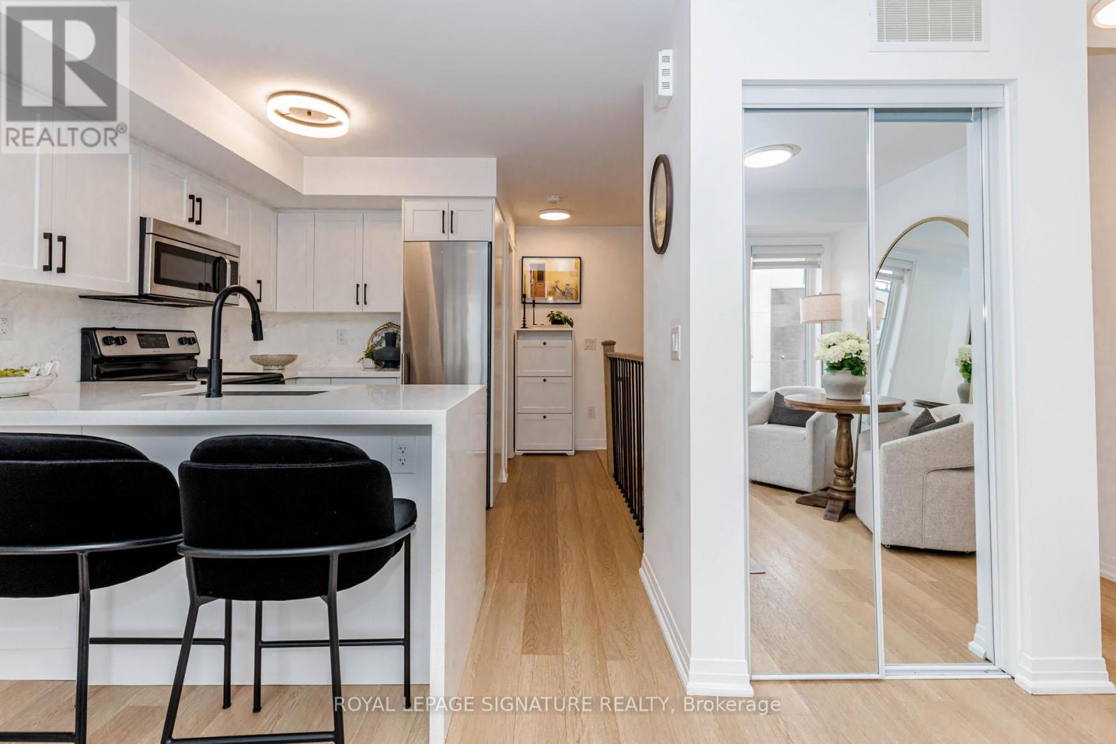 3 - 171 William Duncan Road, Toronto, Ontario  M3K 0B8 - Photo 6 - W13120824