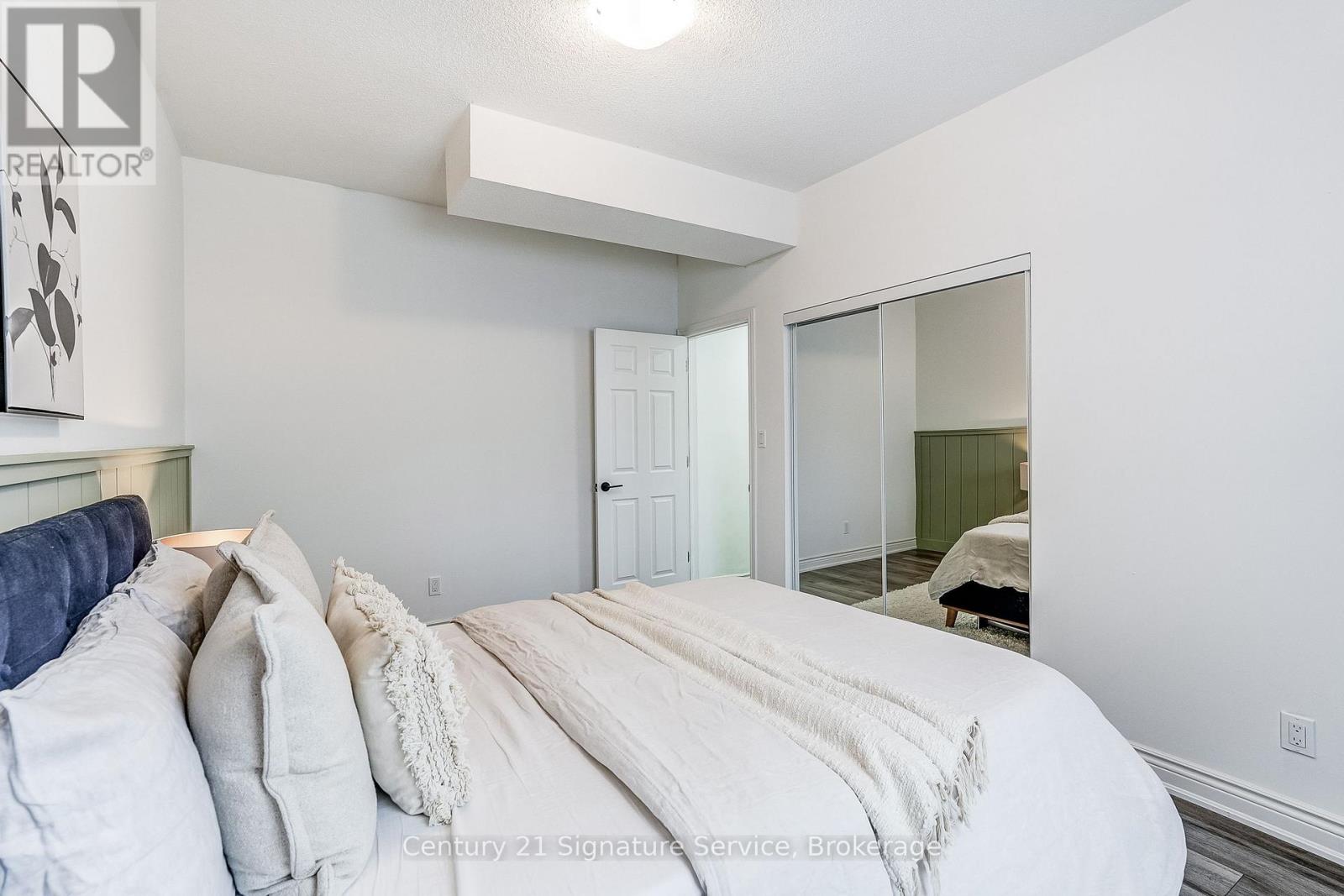 1159 Kos Boulevard, Mississauga, Ontario  L5J 4L3 - Photo 23 - W13120844