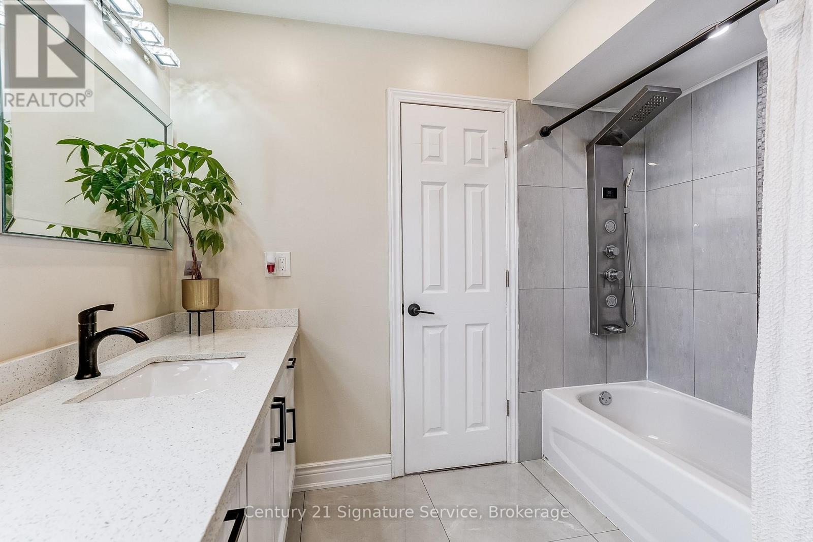 1159 Kos Boulevard, Mississauga, Ontario  L5J 4L3 - Photo 33 - W13120844