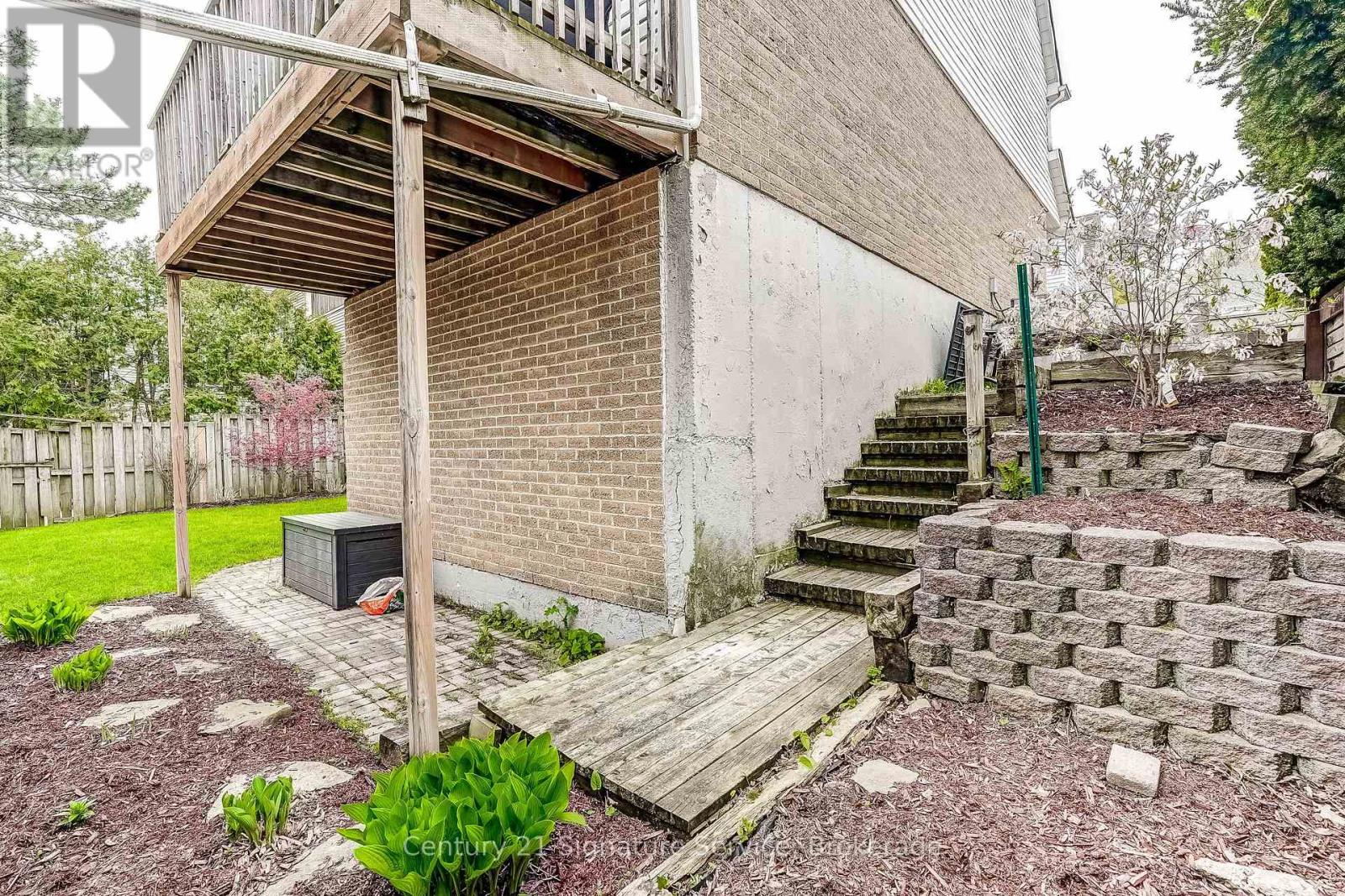 1159 Kos Boulevard, Mississauga, Ontario  L5J 4L3 - Photo 43 - W13120844
