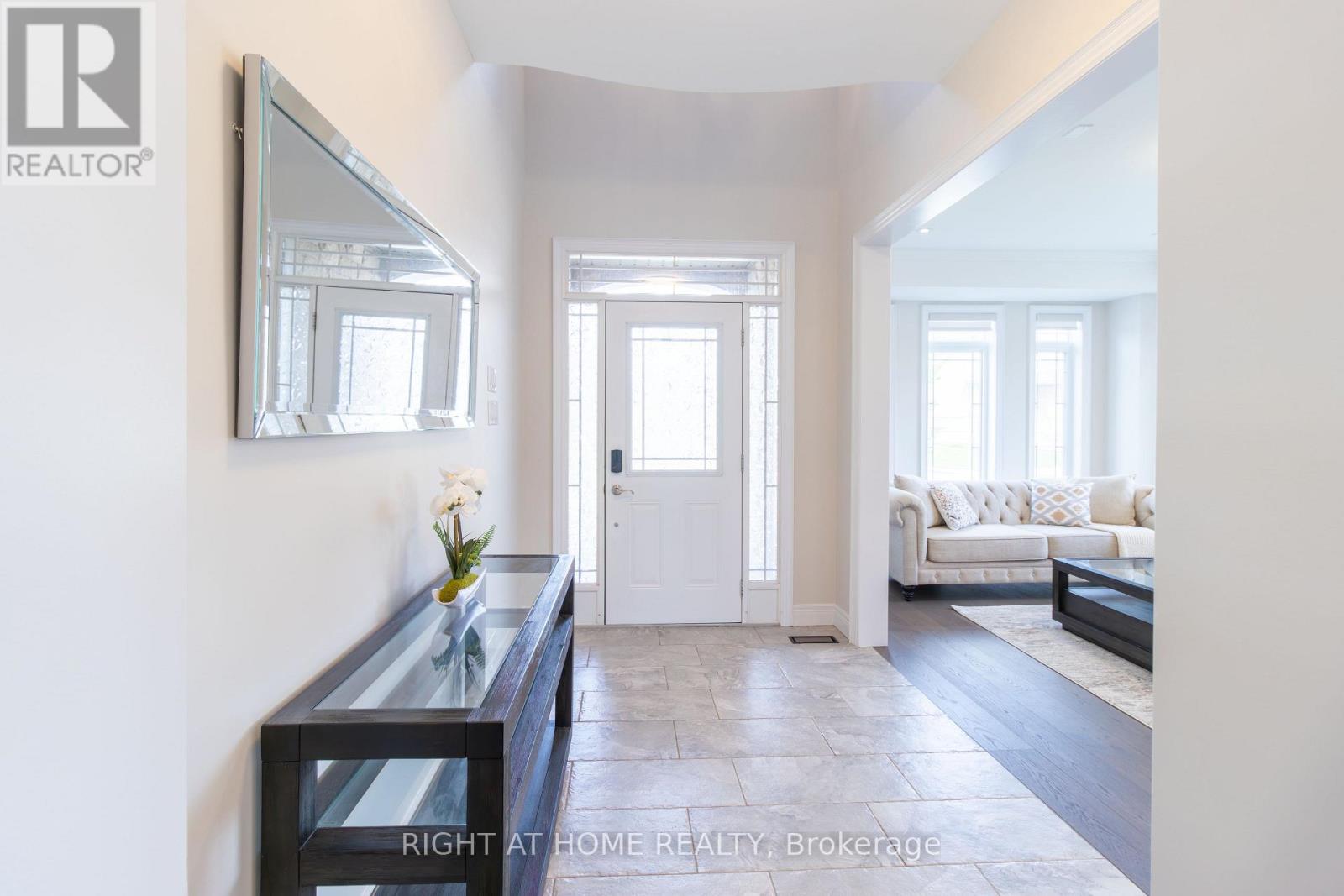 779 Snowberry Court, Waterloo, Ontario  N2V 0E7 - Photo 3 - X13120782