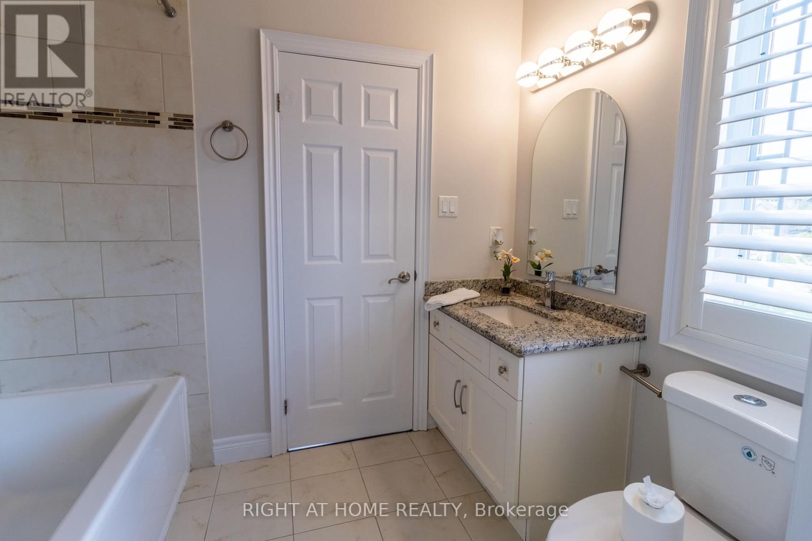 779 Snowberry Court, Waterloo, Ontario  N2V 0E7 - Photo 31 - X13120782