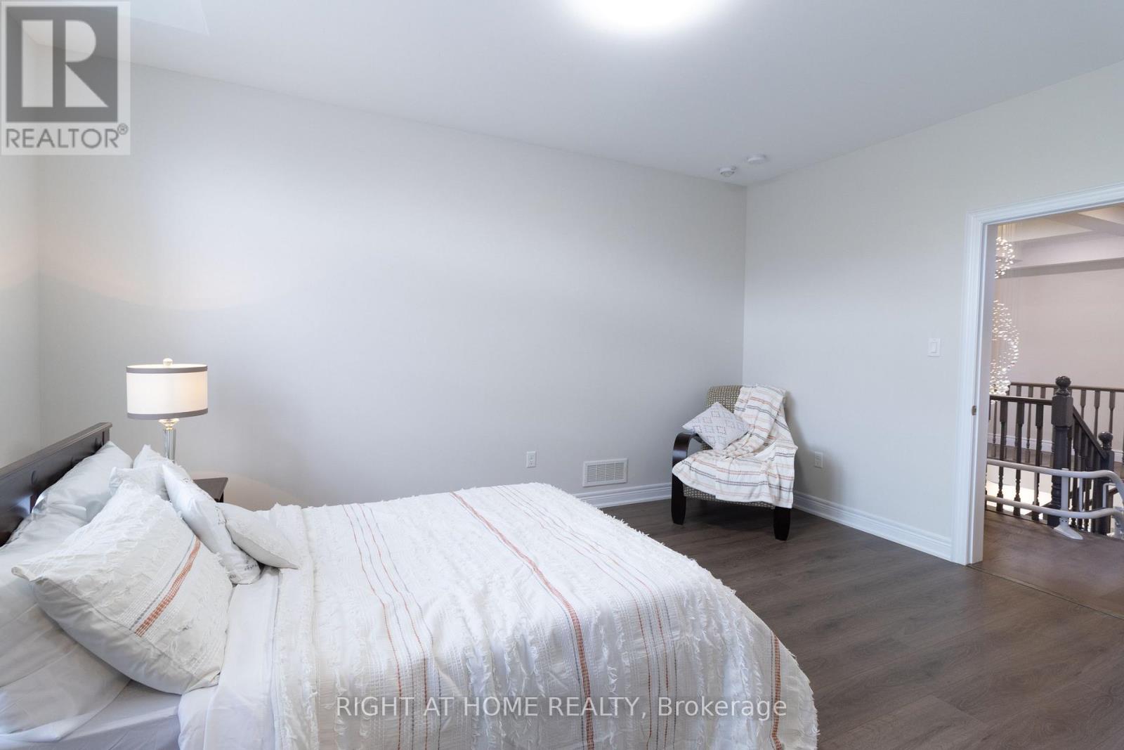 779 Snowberry Court, Waterloo, Ontario  N2V 0E7 - Photo 37 - X13120782