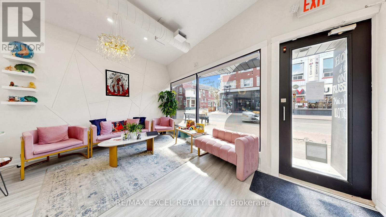 225 Main Street S, Newmarket, Ontario  L3Y 3Y9 - Photo 6 - N13116266