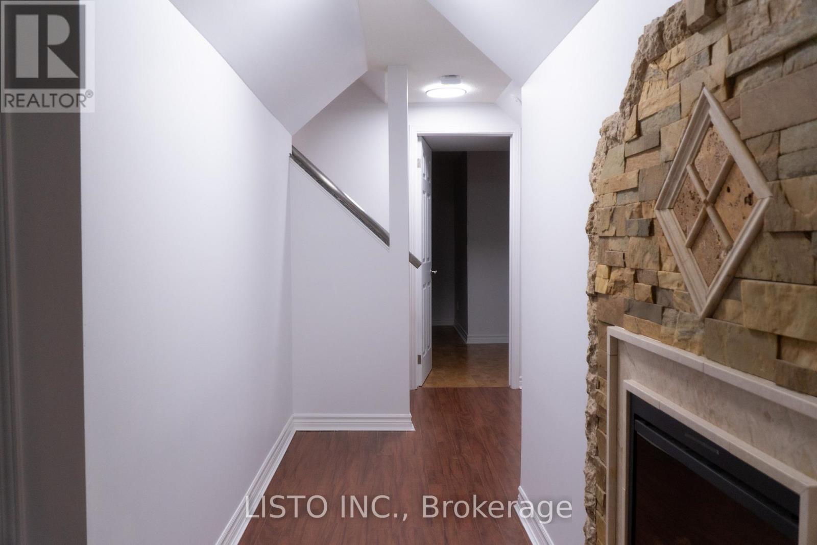 128 Sweetwood Circle, Brampton, Ontario L7A 2S2 - Photo 17 - W13099908