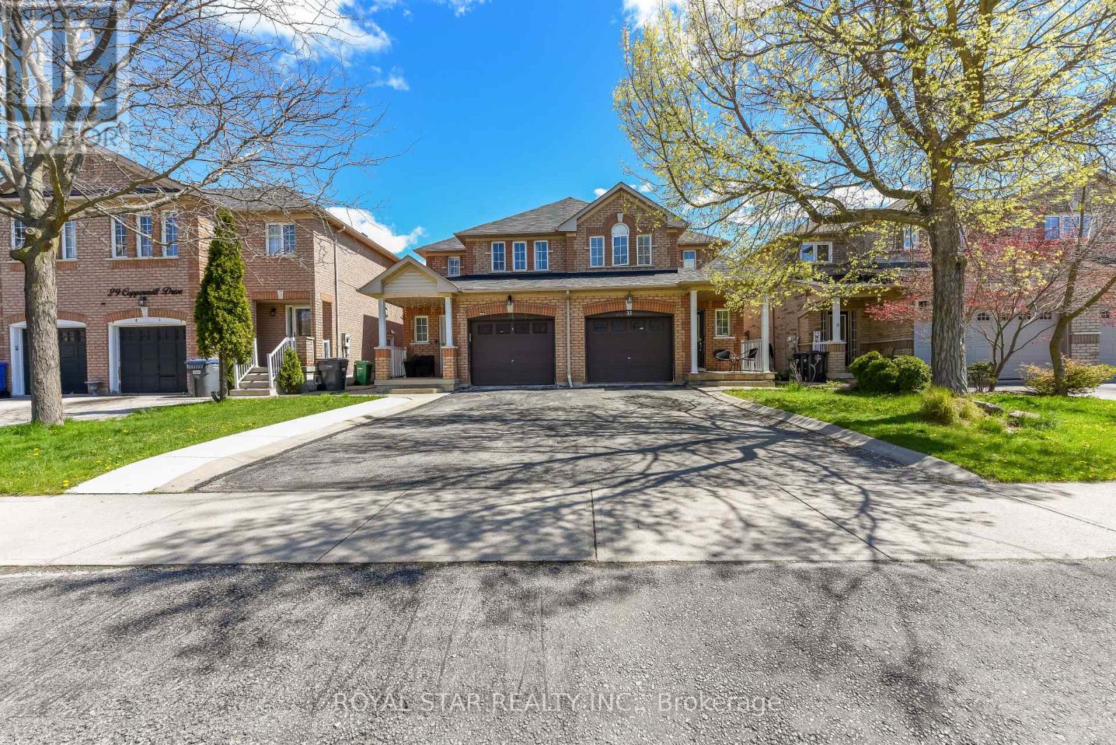 33 Coppermill Drive, Brampton, Ontario L7A 1N1 - Photo 2 - W13119222
