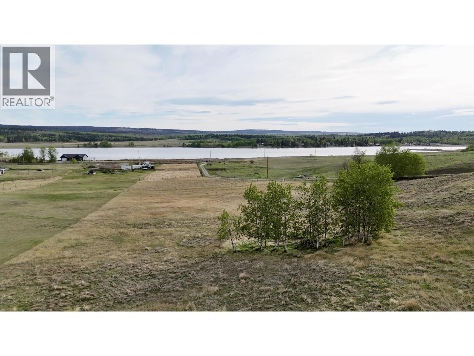 5387 Tatton Station Road, 108 Mile Ranch, British Columbia  V0K 2E1 - Photo 6 - R3096447