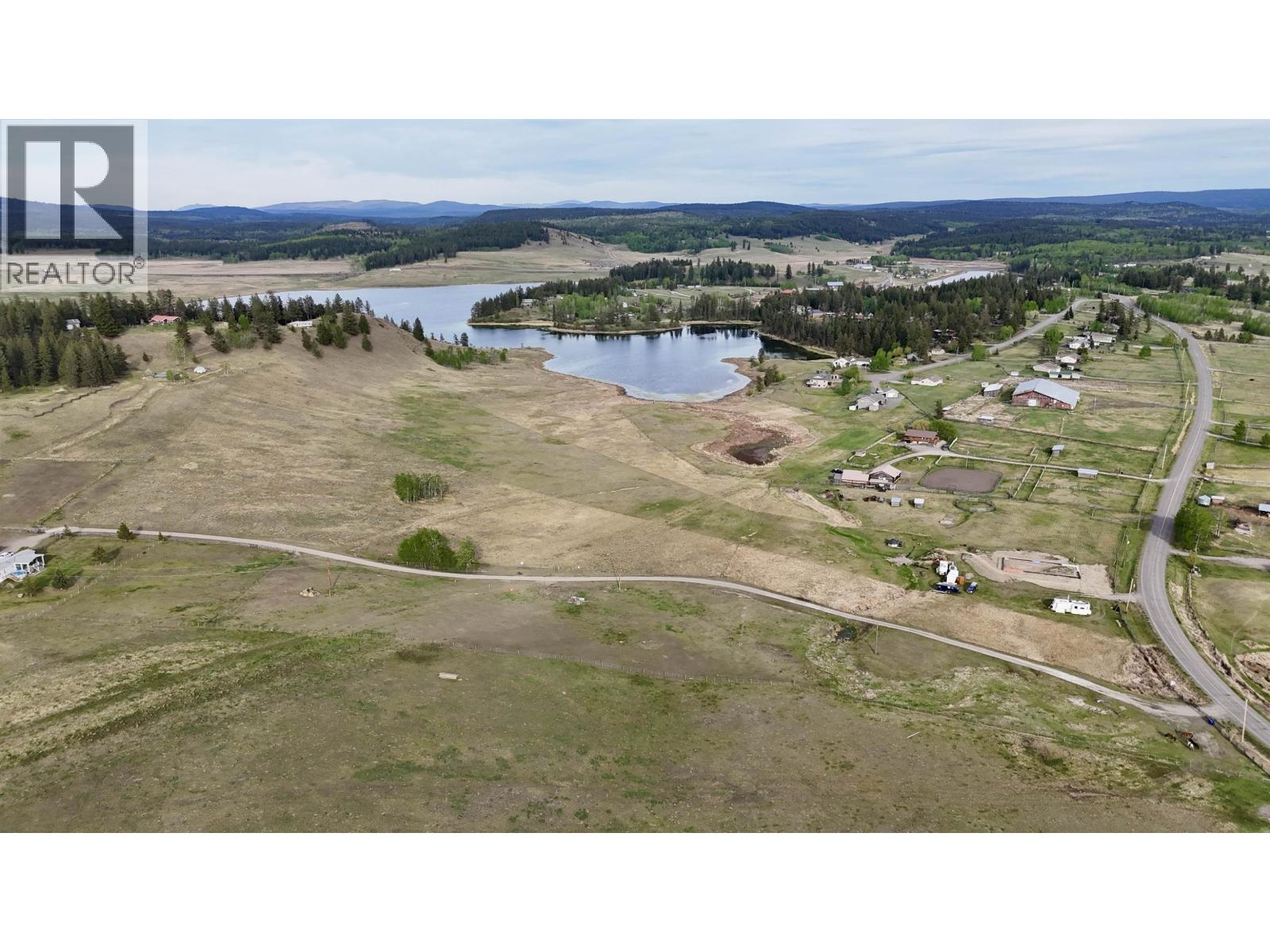 5387 Tatton Station Road, 108 Mile Ranch, British Columbia  V0K 2E1 - Photo 7 - R3096447