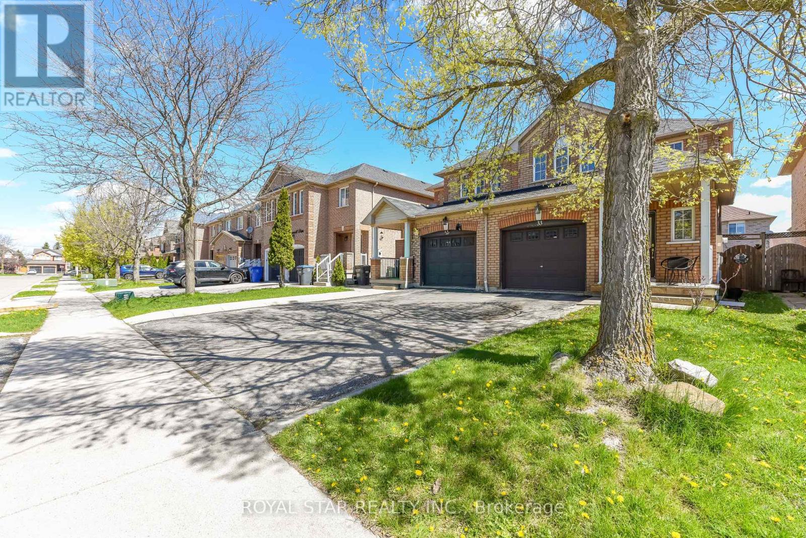 33 Coppermill Drive, Brampton, Ontario L7A 1N1 - Photo 3 - W13119222
