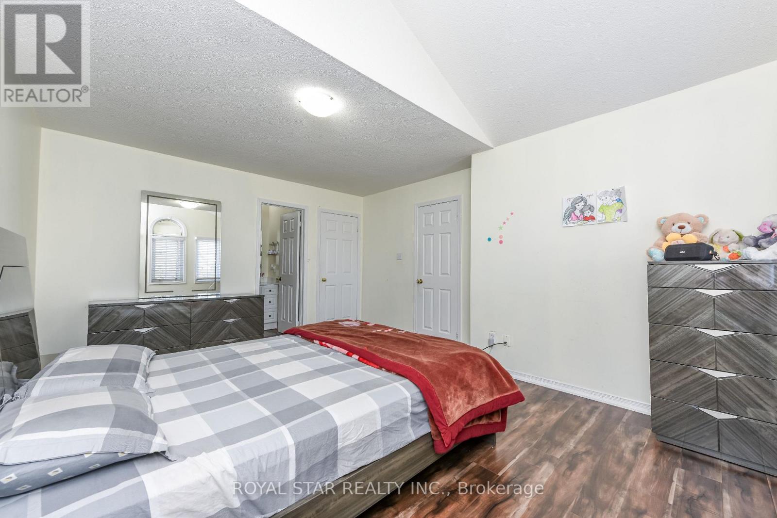 33 Coppermill Drive, Brampton, Ontario L7A 1N1 - Photo 31 - W13119222