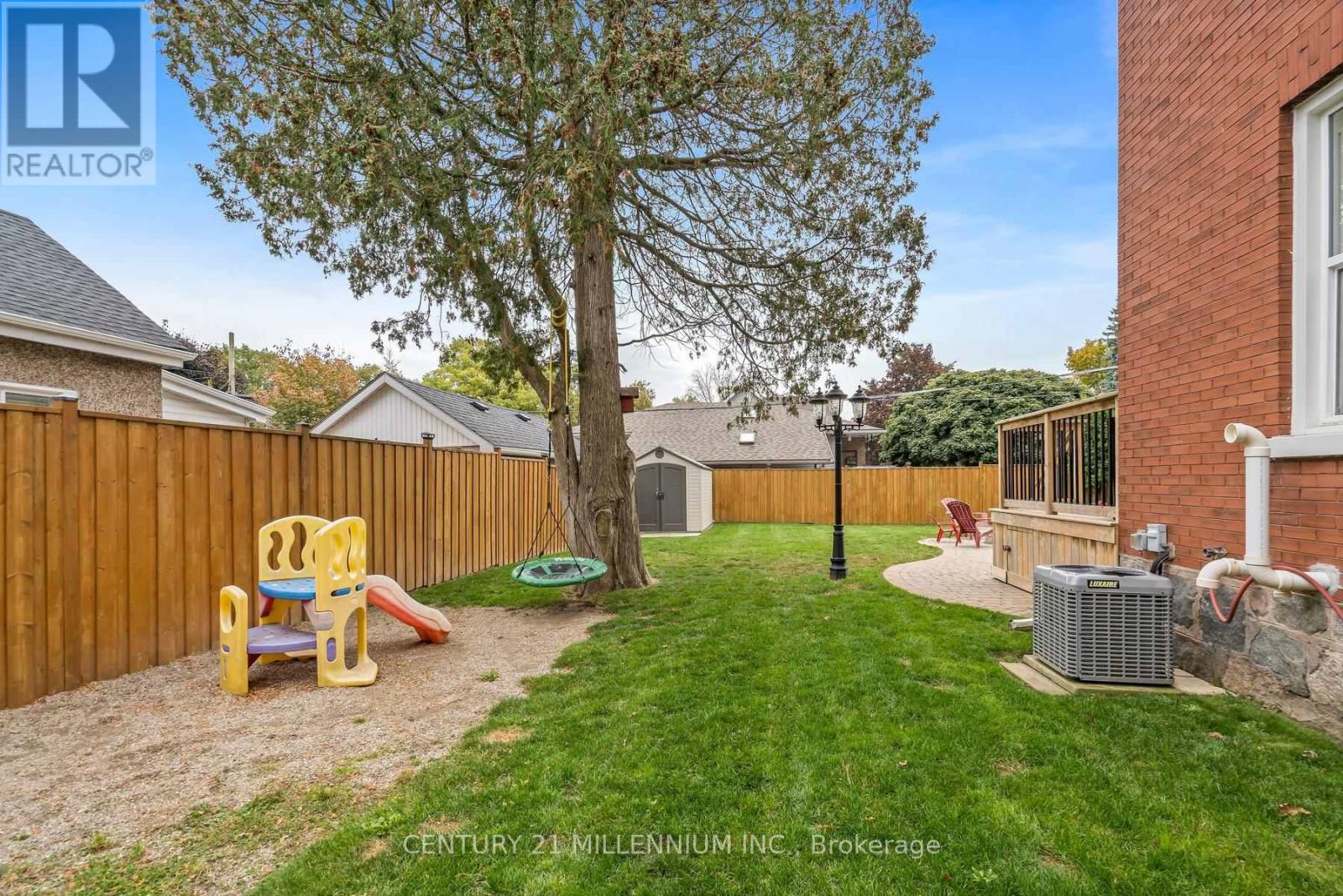 47 South Street, Cambridge, Ontario  N1R 2N7 - Photo 35 - X13030554