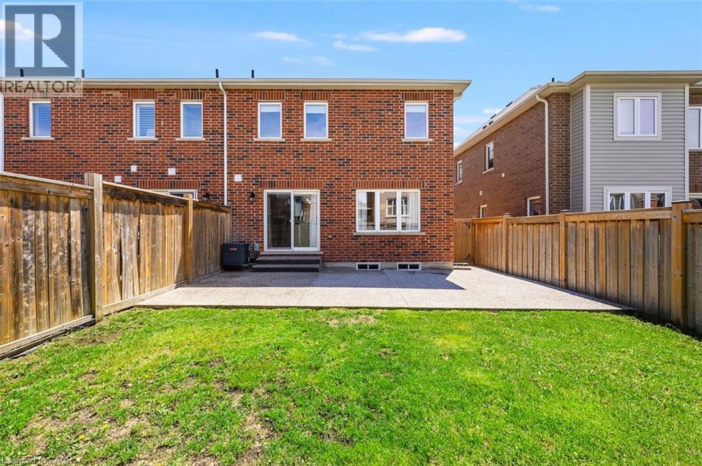22 Spring Creek Drive Unit# 43, Waterdown, Ontario  L0R 2H8 - Photo 37 - 40829816