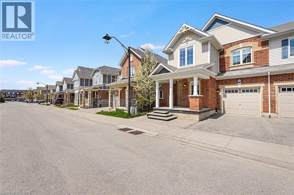 22 Spring Creek Drive Unit# 43, Waterdown, Ontario  L0R 2H8 - Photo 2 - 40829816