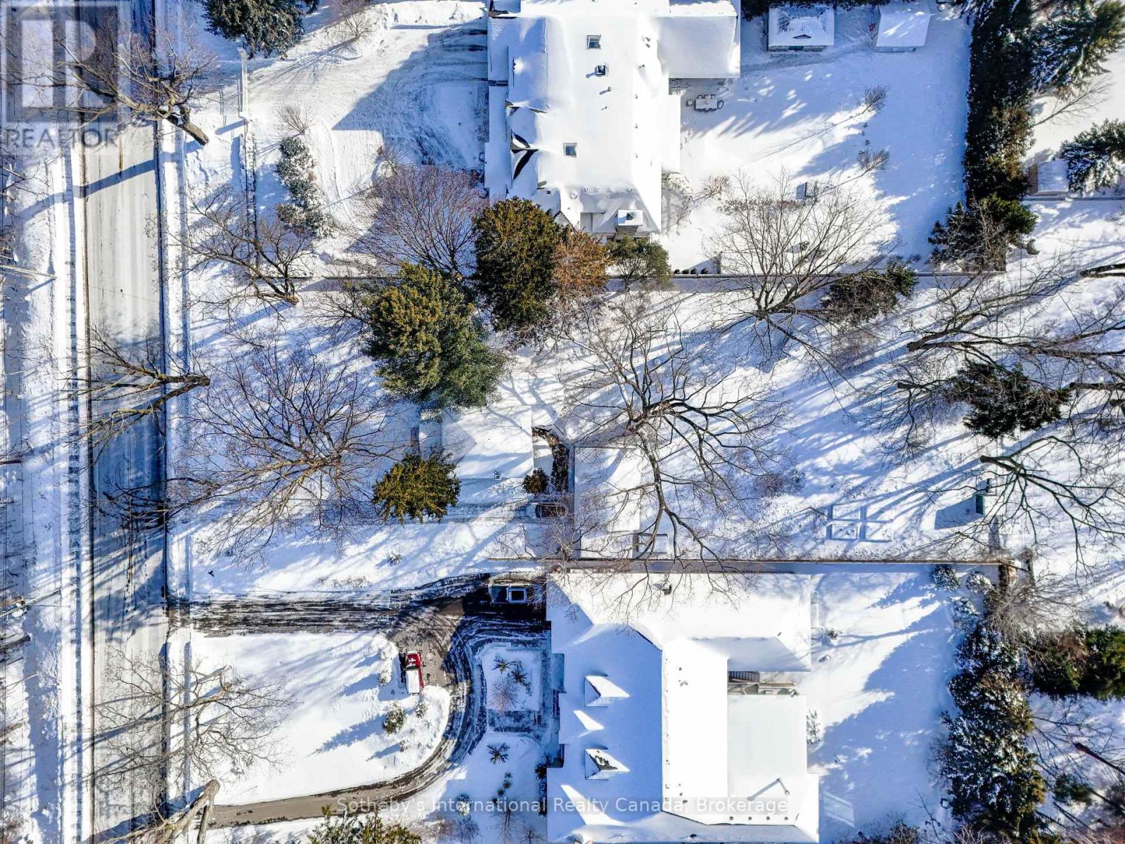 362 Fourth Line, Oakville, Ontario  L6L 5A4 - Photo 11 - W12754188