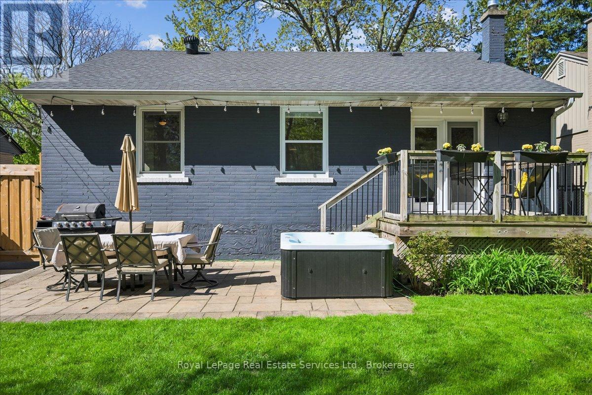1463 Augustine Drive, Burlington, Ontario  L7P 2N1 - Photo 19 - W13121024