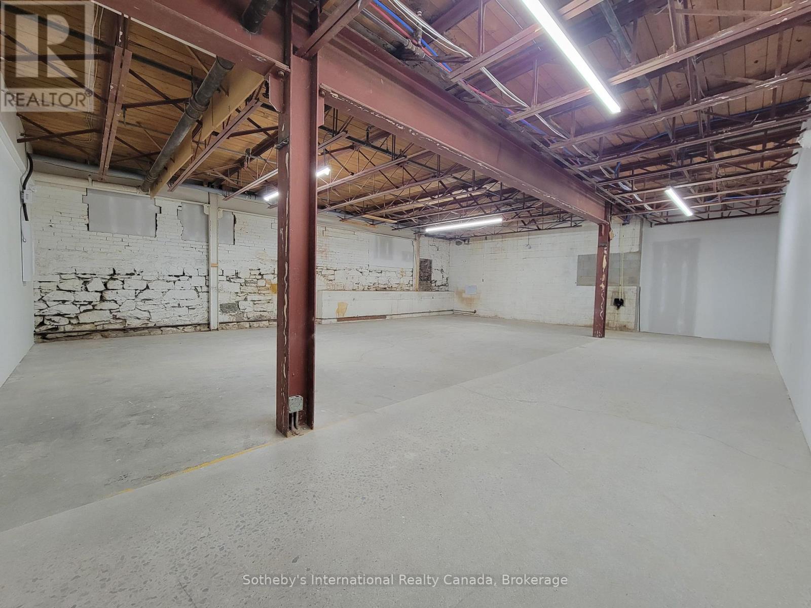 108 - 64 Hatt Street, Hamilton, Ontario  L9H 7T6 - Photo 8 - X13121154