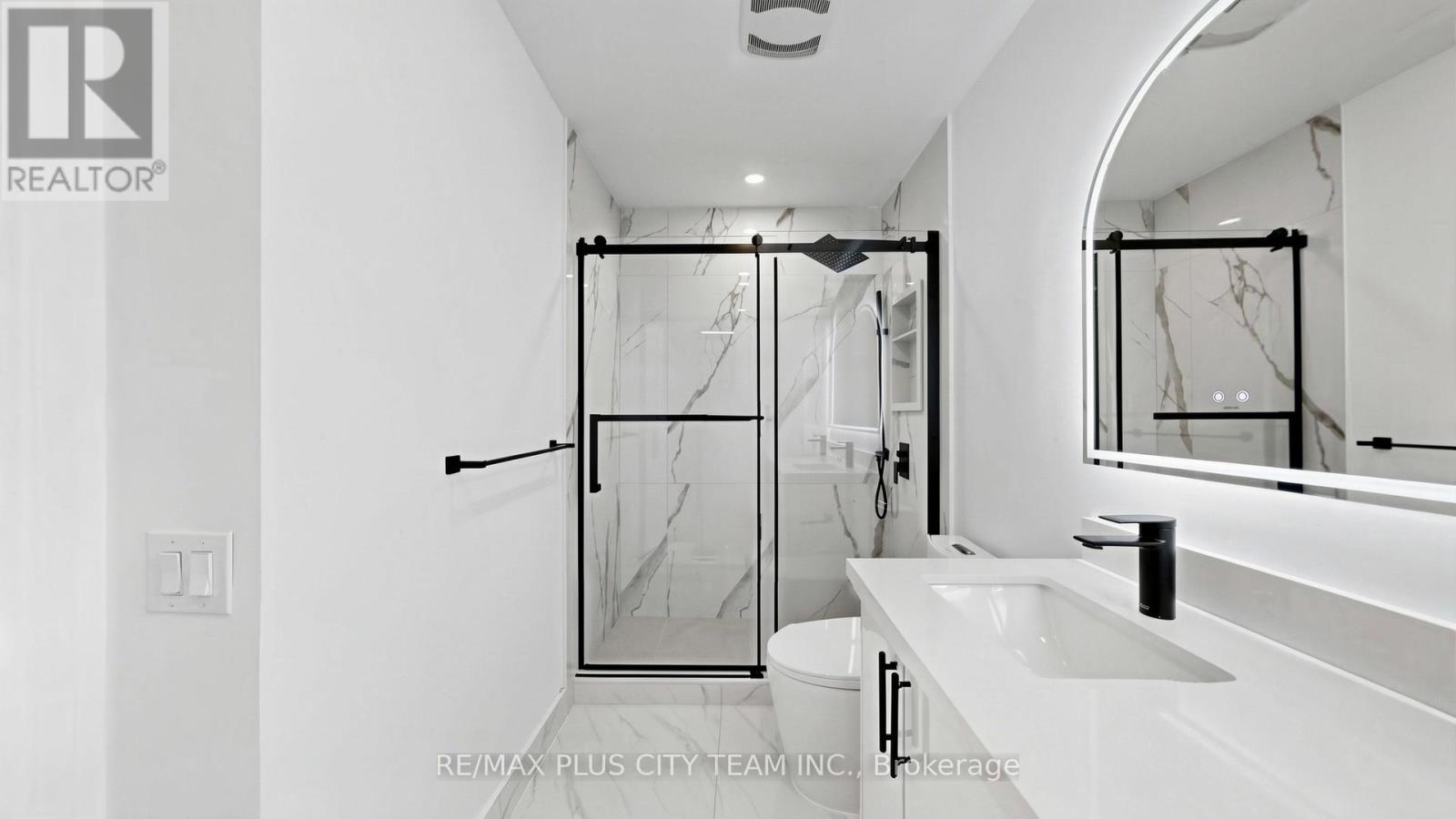812 - 1720 Eglinton Avenue E, Toronto, Ontario  M4A 2X8 - Photo 19 - C13026484