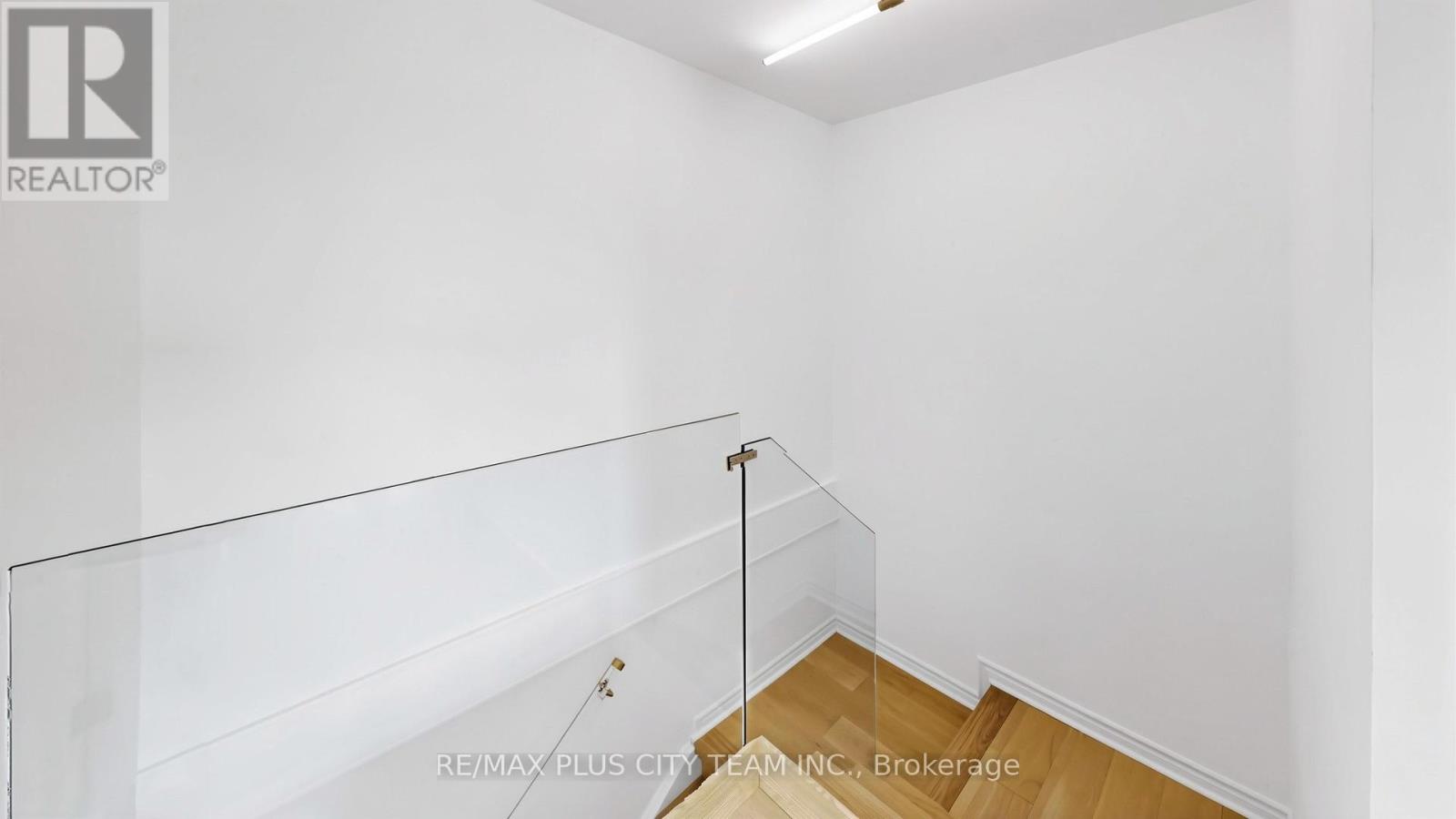 812 - 1720 Eglinton Avenue E, Toronto, Ontario  M4A 2X8 - Photo 13 - C13026484