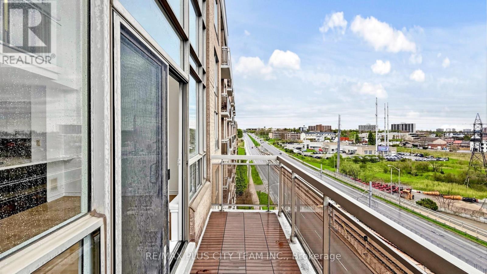 812 - 1720 Eglinton Avenue E, Toronto, Ontario  M4A 2X8 - Photo 21 - C13026484