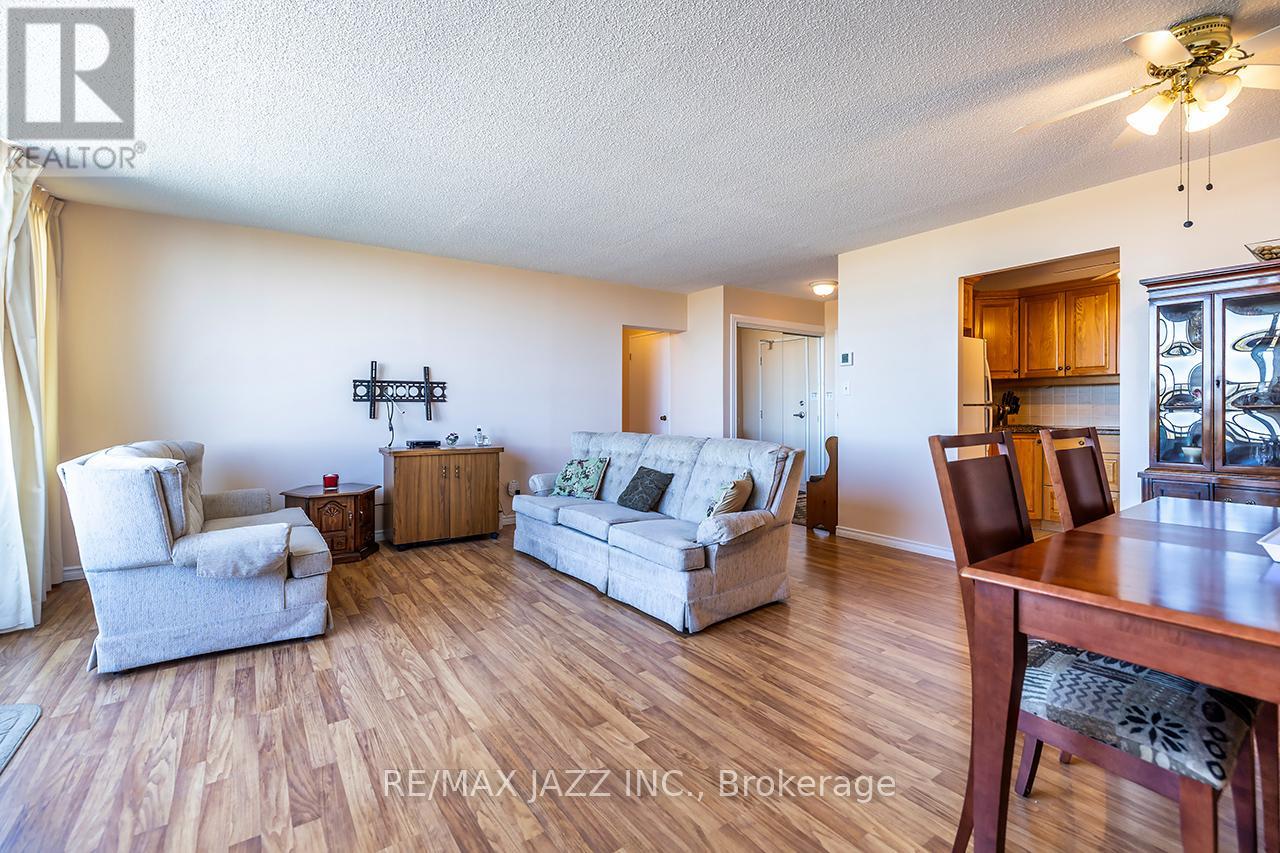 Ph 7 - 55 William Street E, Oshawa, Ontario  L1G 7C9 - Photo 10 - E13098000