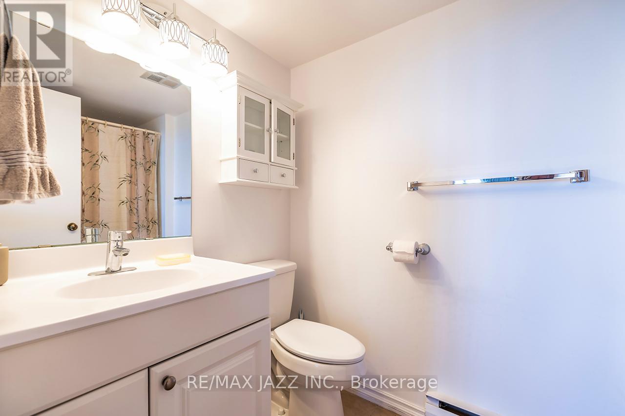 Ph 7 - 55 William Street E, Oshawa, Ontario  L1G 7C9 - Photo 20 - E13098000