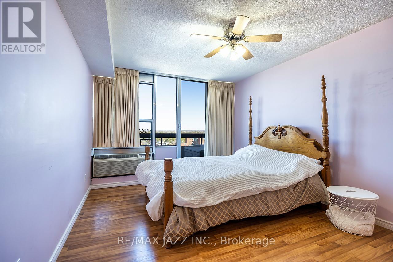 Ph 7 - 55 William Street E, Oshawa, Ontario  L1G 7C9 - Photo 14 - E13098000