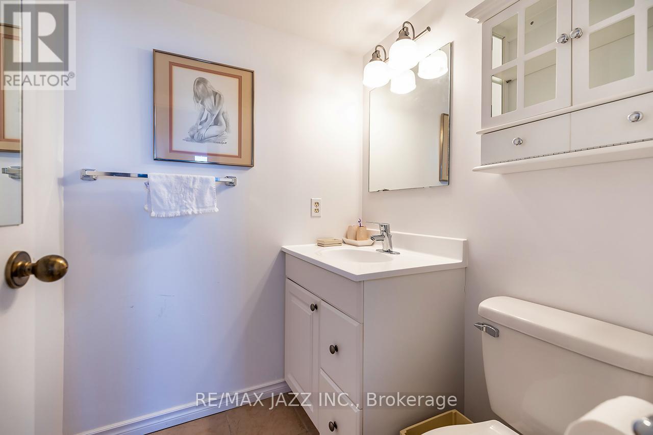 Ph 7 - 55 William Street E, Oshawa, Ontario  L1G 7C9 - Photo 17 - E13098000