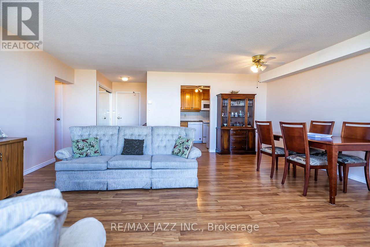 Ph 7 - 55 William Street E, Oshawa, Ontario  L1G 7C9 - Photo 7 - E13098000