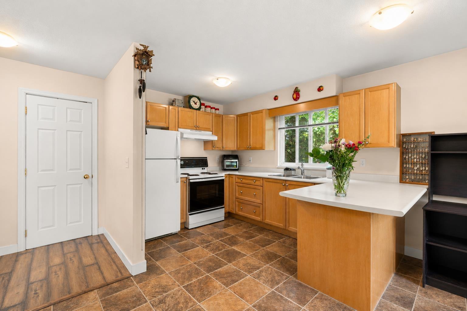 21611 50 Avenue, Langley, British Columbia  V3A 3T2 - Photo 8 - R3122429