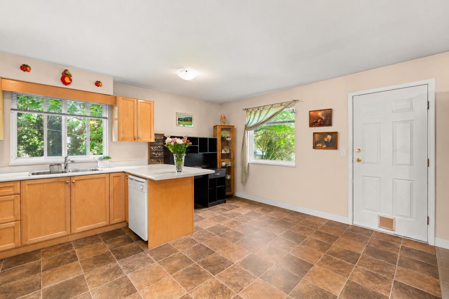 21611 50 Avenue, Langley, British Columbia  V3A 3T2 - Photo 6 - R3122429