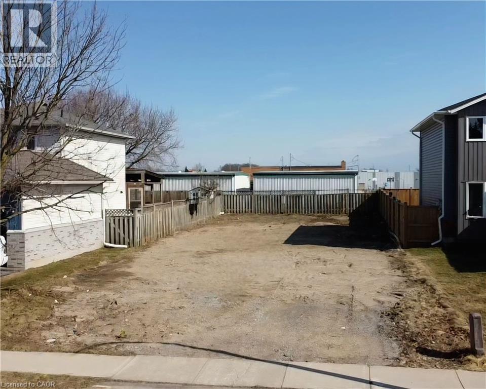 233 Kinross Street, Caledonia, Ontario  N3W 2K5 - Photo 4 - 40829504