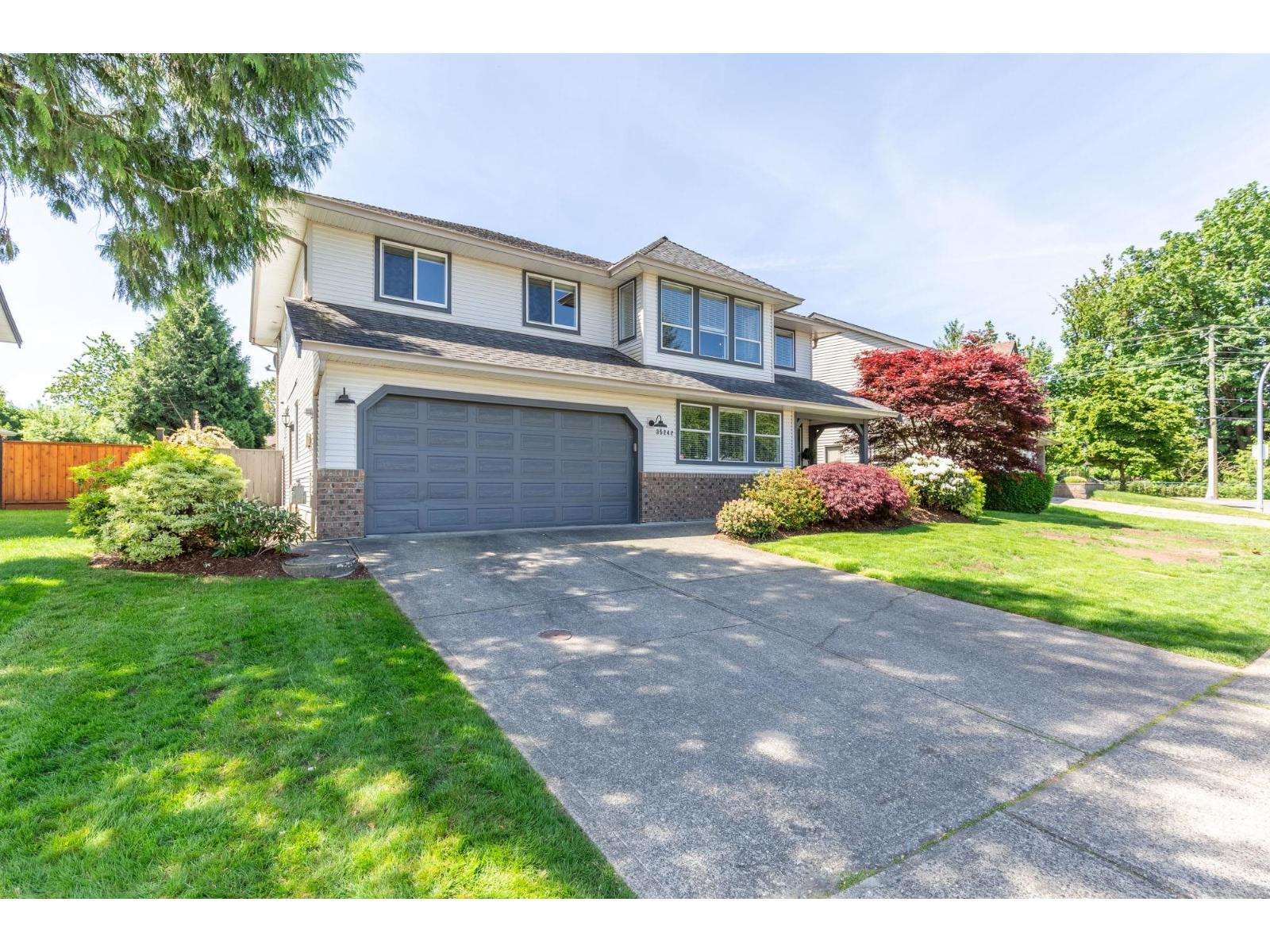 35242 Corbett Place, Abbotsford, British Columbia  V3G 1K1 - Photo 3 - R3120405