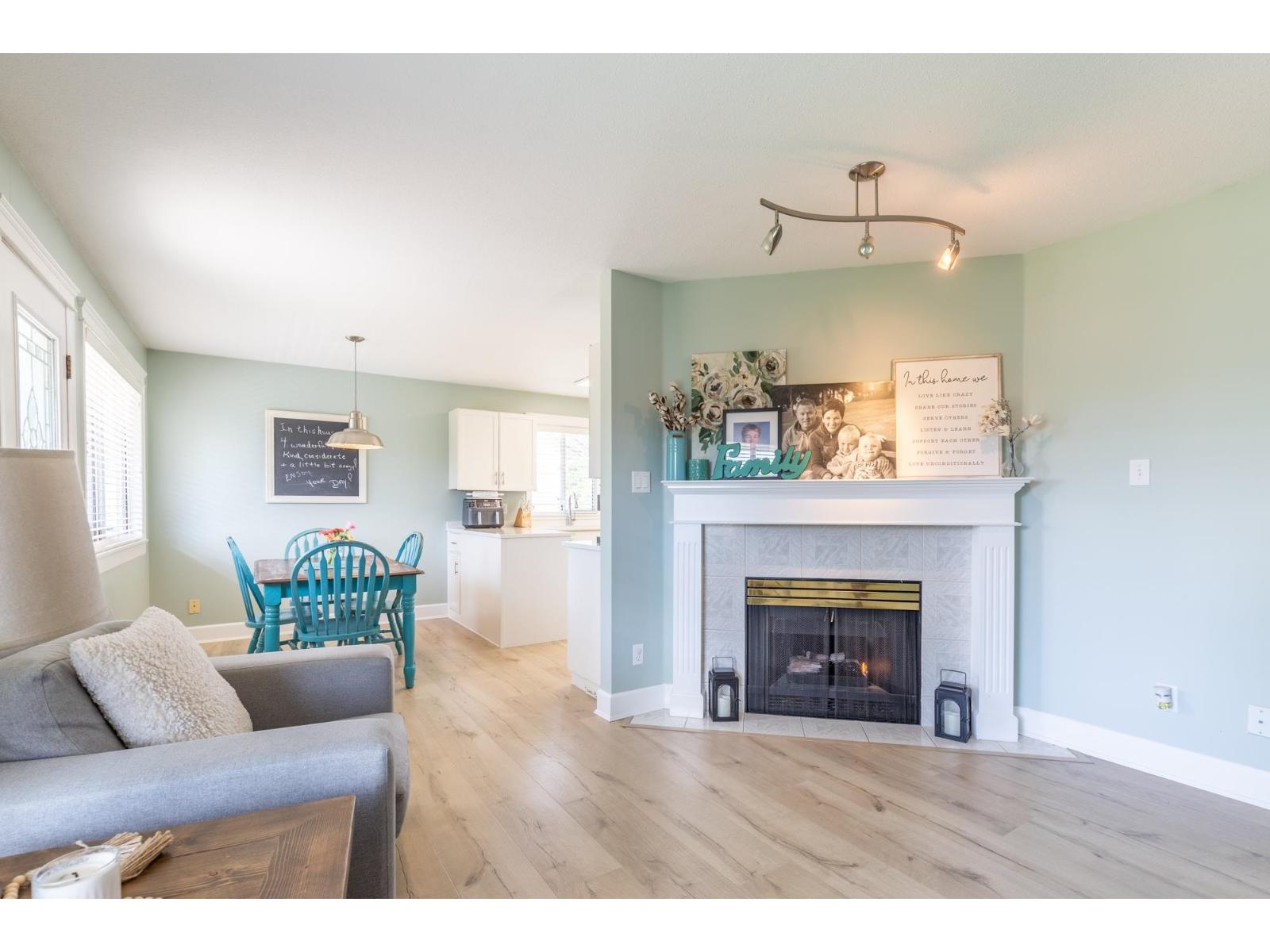 35242 Corbett Place, Abbotsford, British Columbia  V3G 1K1 - Photo 14 - R3120405