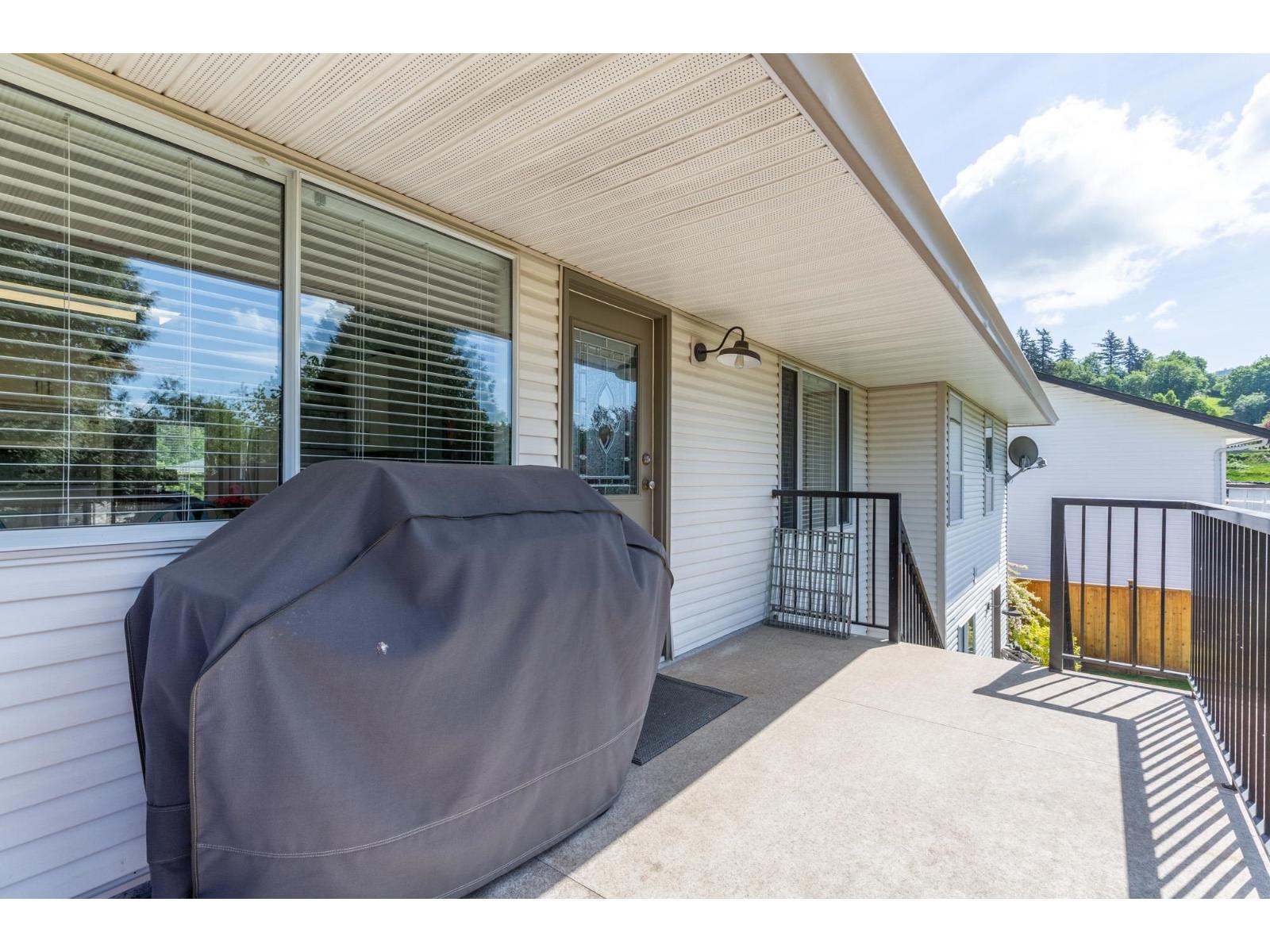 35242 Corbett Place, Abbotsford, British Columbia  V3G 1K1 - Photo 28 - R3120405