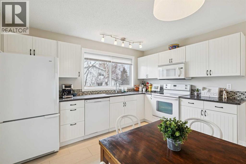 1848 38 Street Ne, Calgary, Alberta  T1Y 2P8 - Photo 12 - A2307651