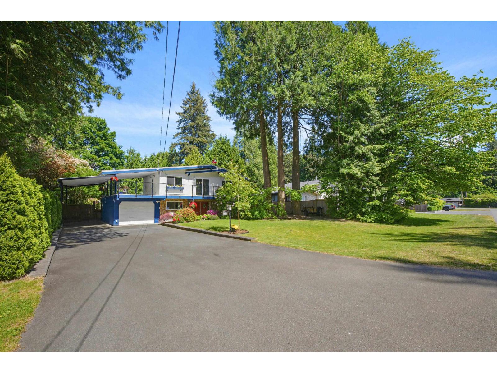 19905 43a Avenue, Langley, British Columbia  V3A 3C3 - Photo 2 - R3120383