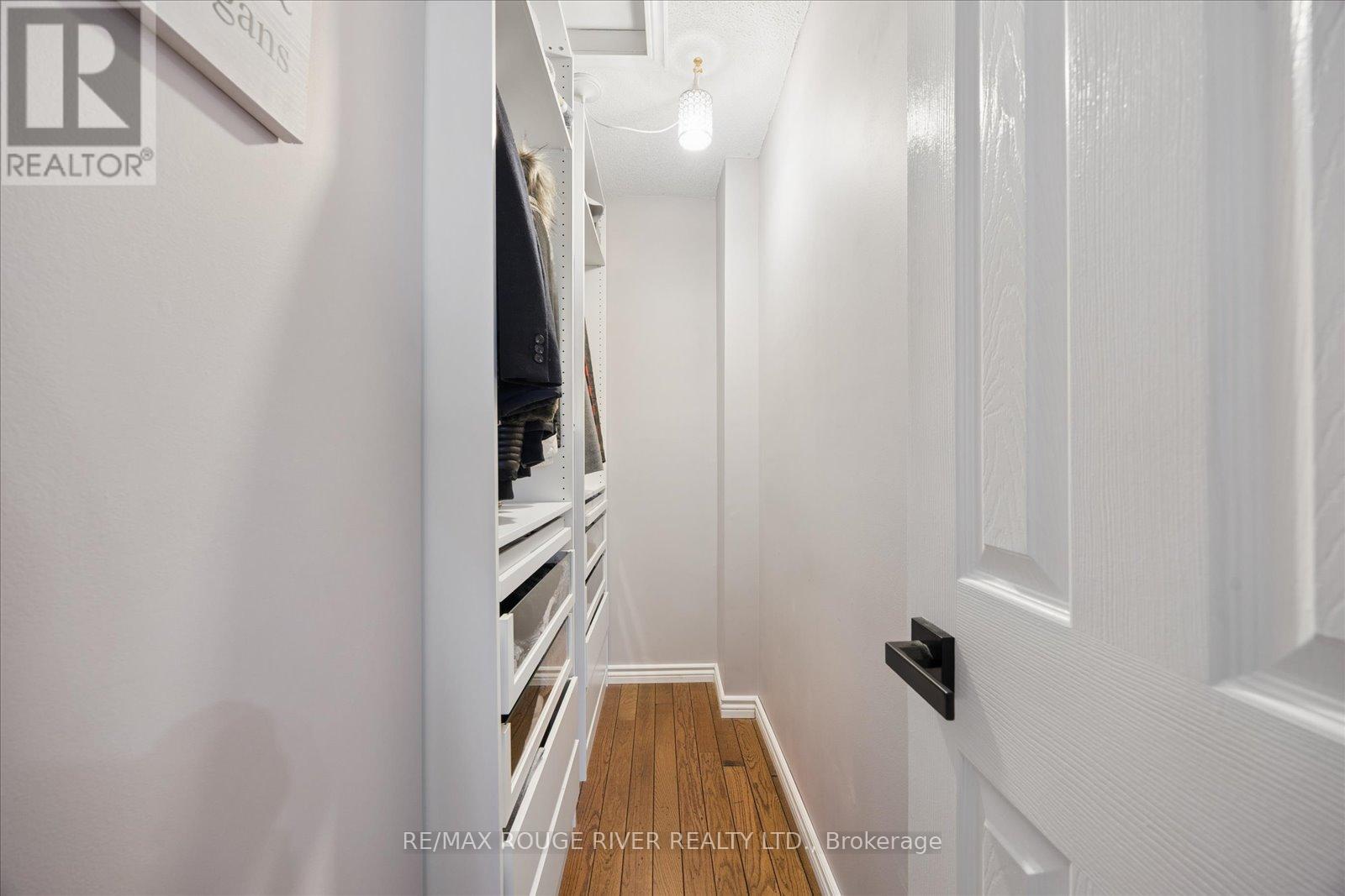 8 Rosemarie Crescent, Whitby, Ontario  L1M 1G6 - Photo 17 - E13120922